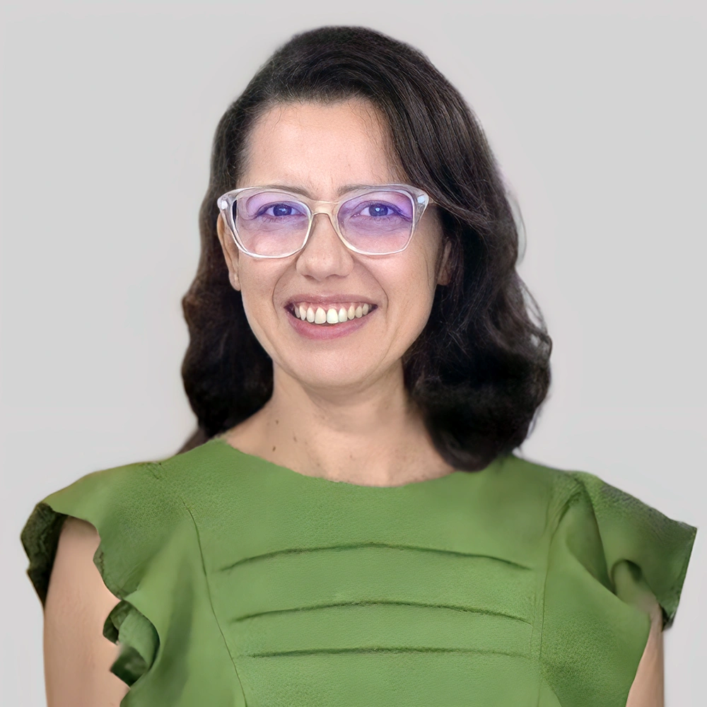 Professor(a) Hosana Quinderé (CE)