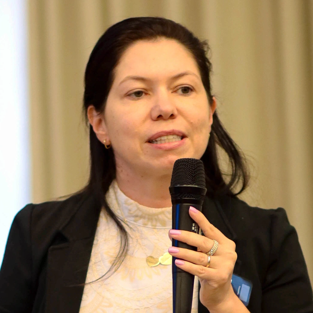 Professor(a) Joyce Liberali (SP)