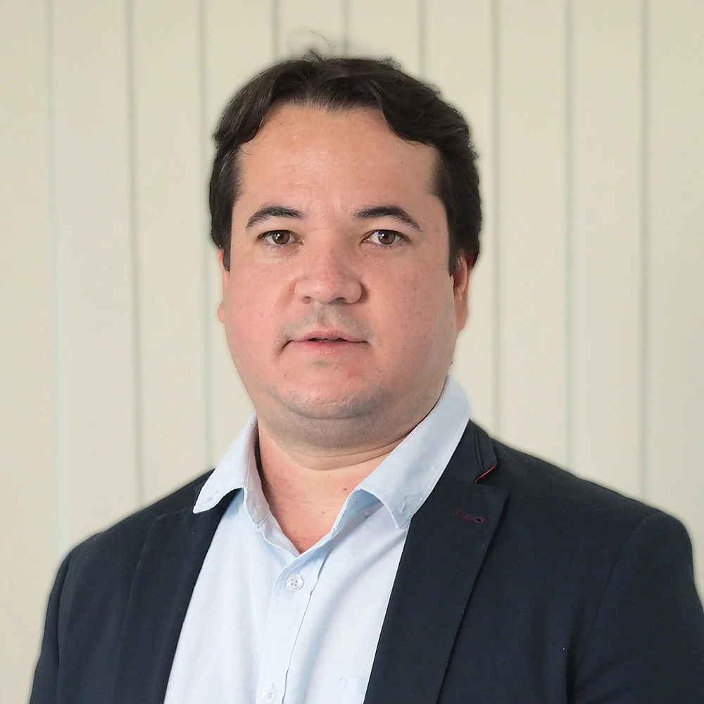 Professor(a) Eric Braga (SP)