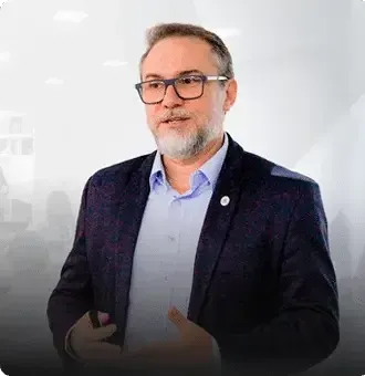 Professor(a) Wildberg Alencar